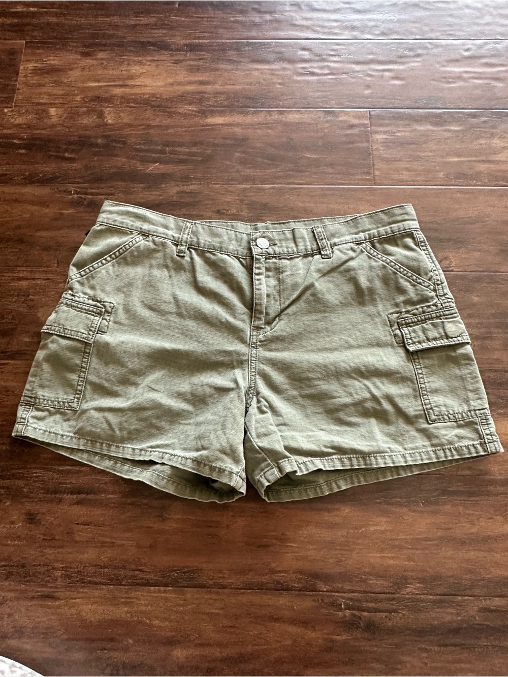 Ralph Lauren Classic Olive Utility Women's Shorts